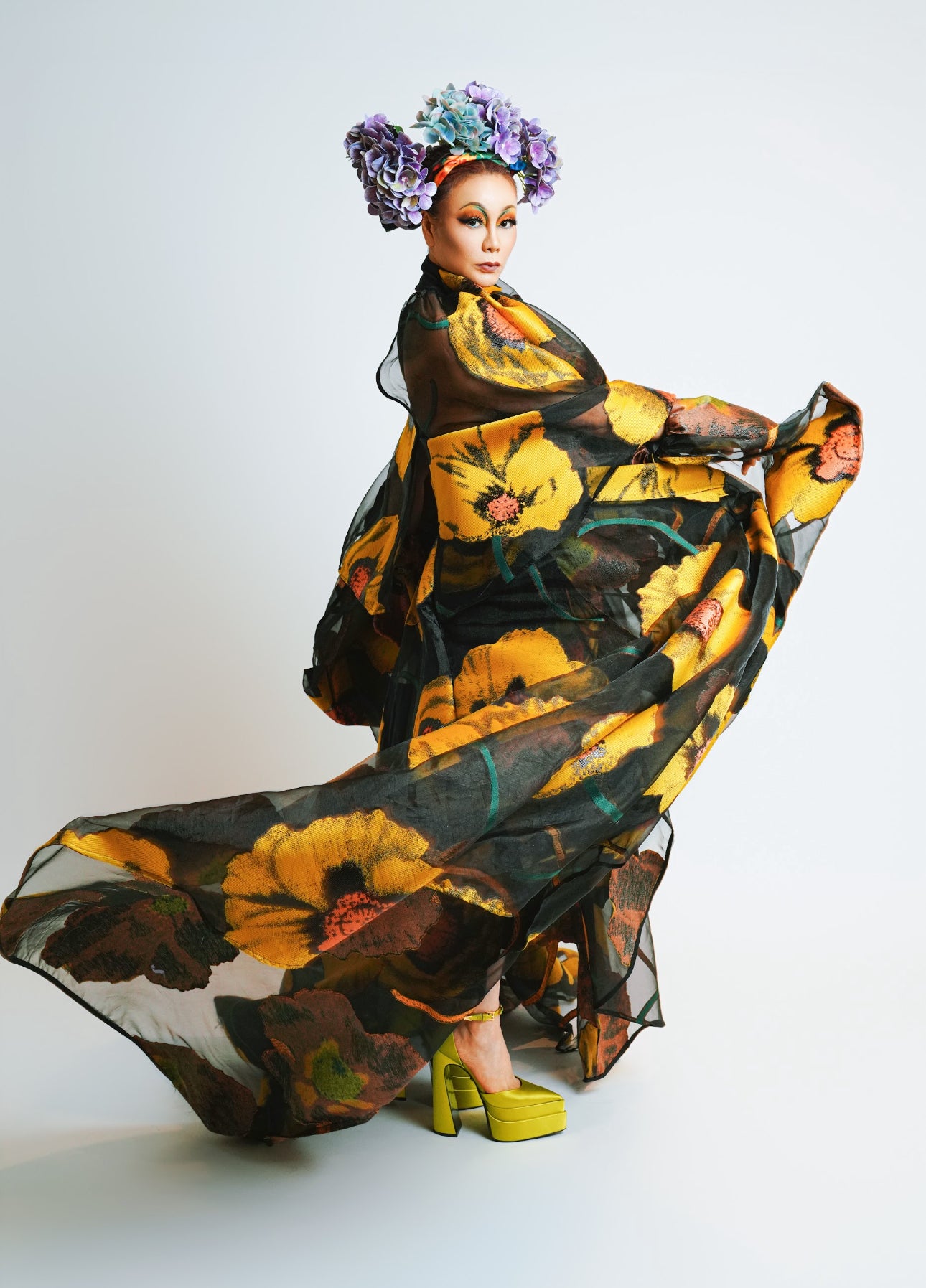 Designer Fleur d'Or Noir Luxe Gown